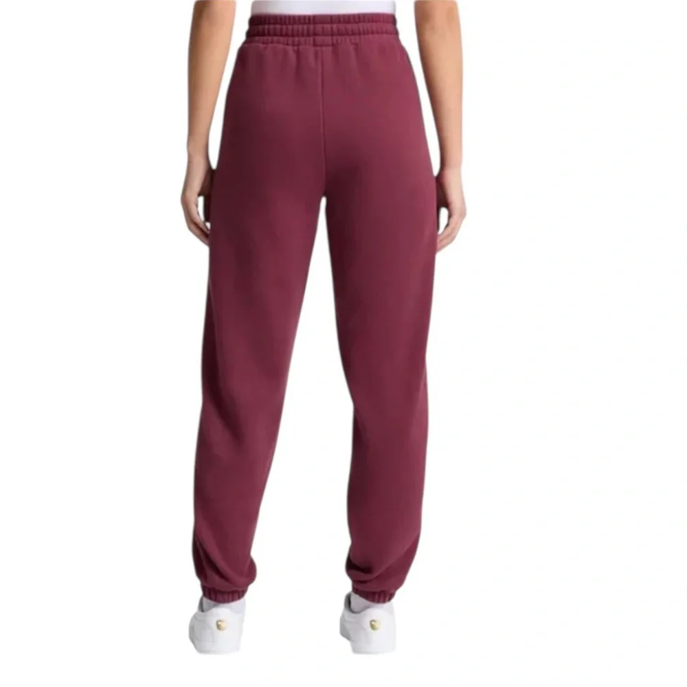 PUMA Women's Fleece Jogger Sweatpant with Pockets - Picture 3 of 5